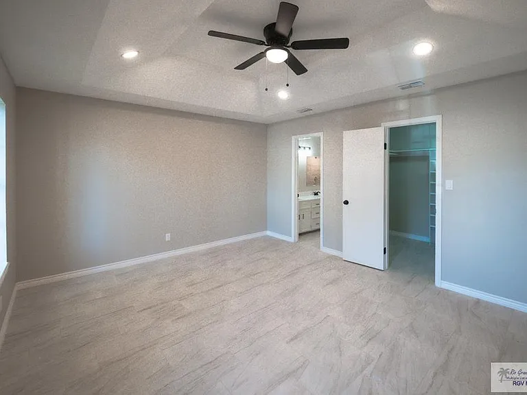 23919 Ellie Ln — Photo 19