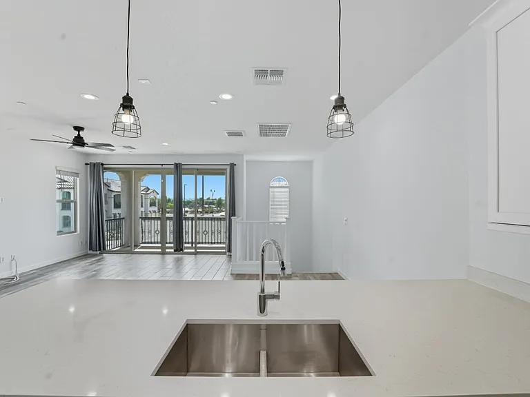 4016 E Brisa Dr — Photo 9