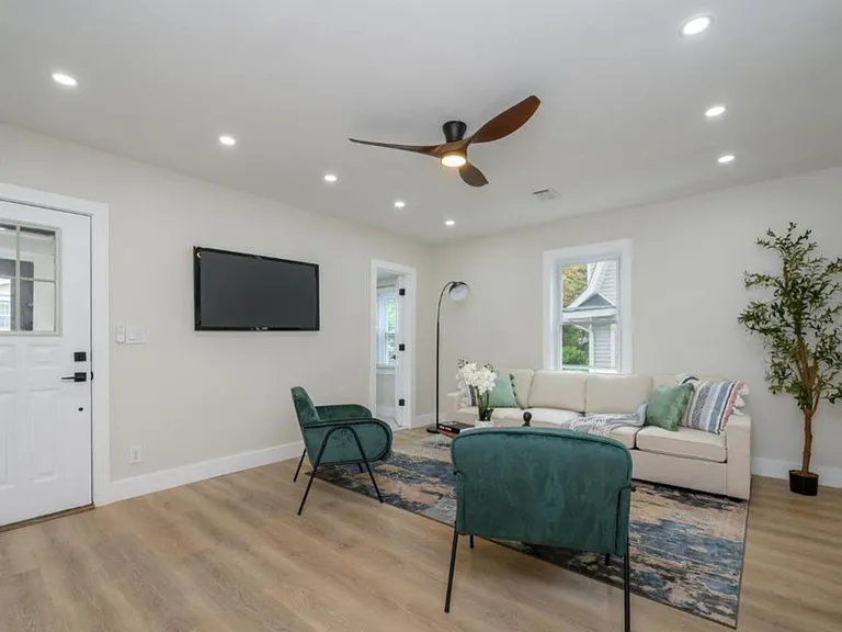58 Yantecaw Ave — Photo 6