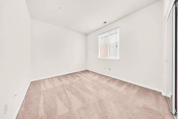 2908 Haddington Ct — Photo 2