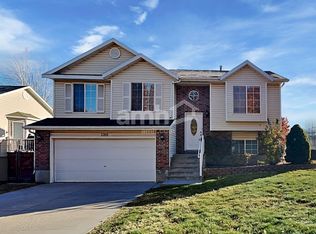 1316 N 950 W, Clinton, UT 84015