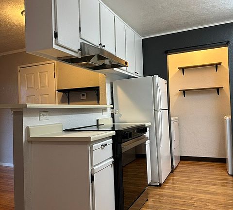 5th image of 8201 Camino Colegio Dr APT 181