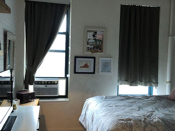 5th image of 260 6th Ave APT 5