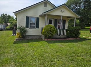 217 Belmont Ave, Mount Carmel, TN 37645