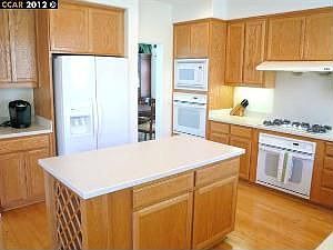 5th image of 631 Pasa Tiempo Ct