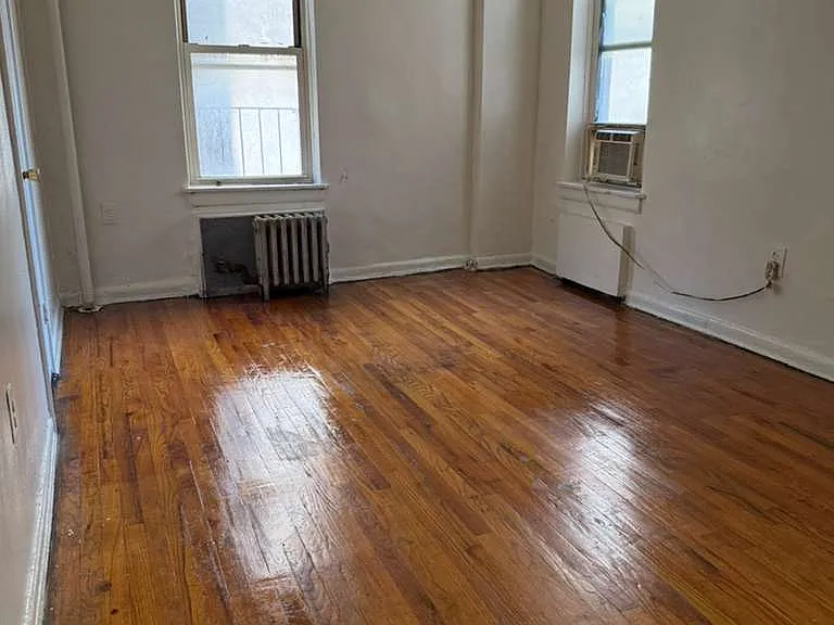 198 W 134th St #3D — Photo 2