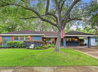 5623 McKnight St, Houston, TX 77035