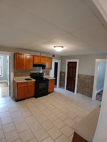 312 Main St #1 Photo 1