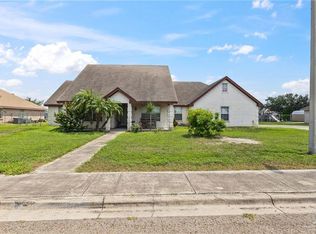 402 Mockingbird Ln, La Villa, TX 78562