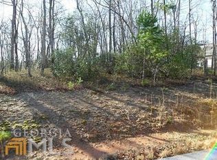 Pippin Cir, Clarkesville, GA 30523