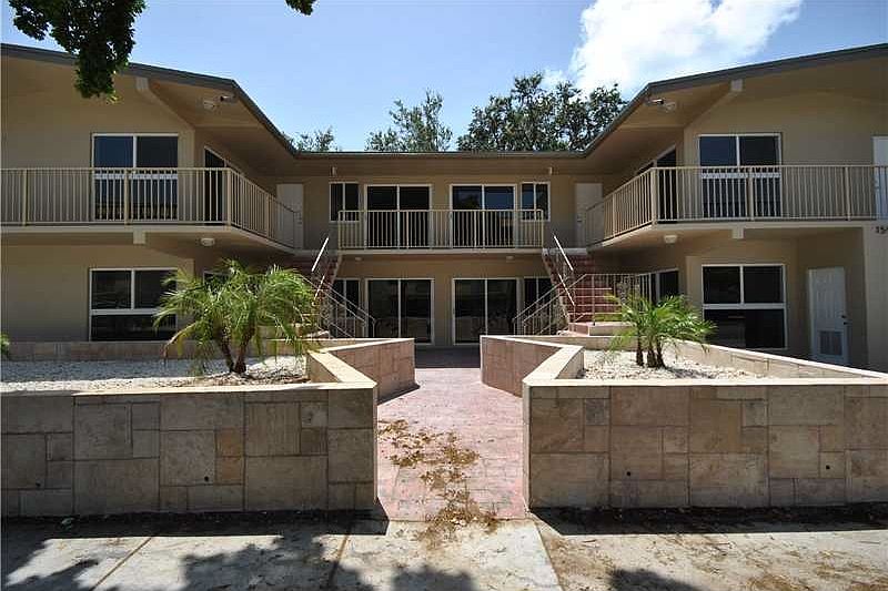 1st image of 1595 NE 125th St APT 4