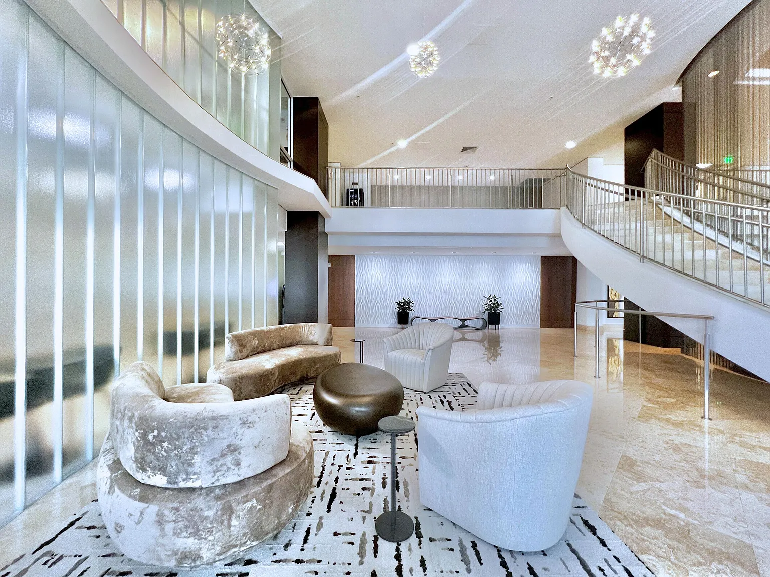 2 bed, 2.0 bath, 1233 sqft, $3,100 — Photo 4