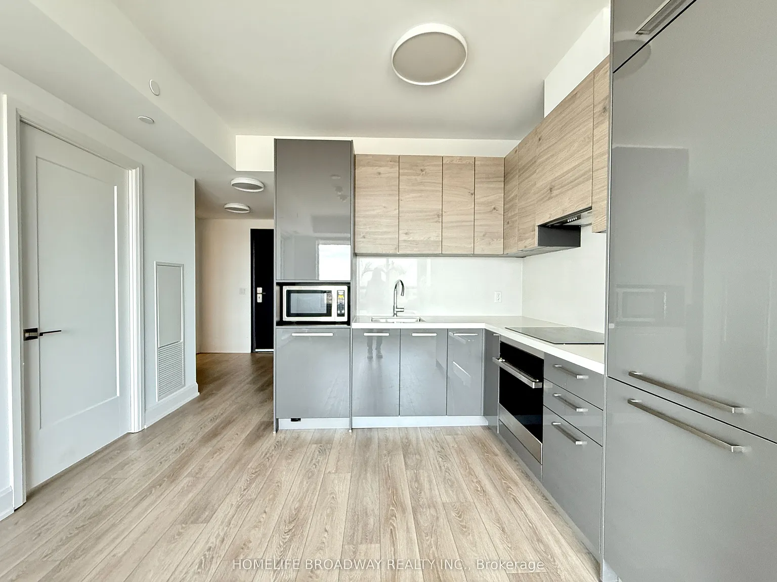 1 bed, $2,350 — Photo 4