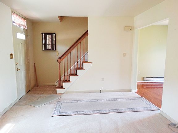 Entrance & Living Room