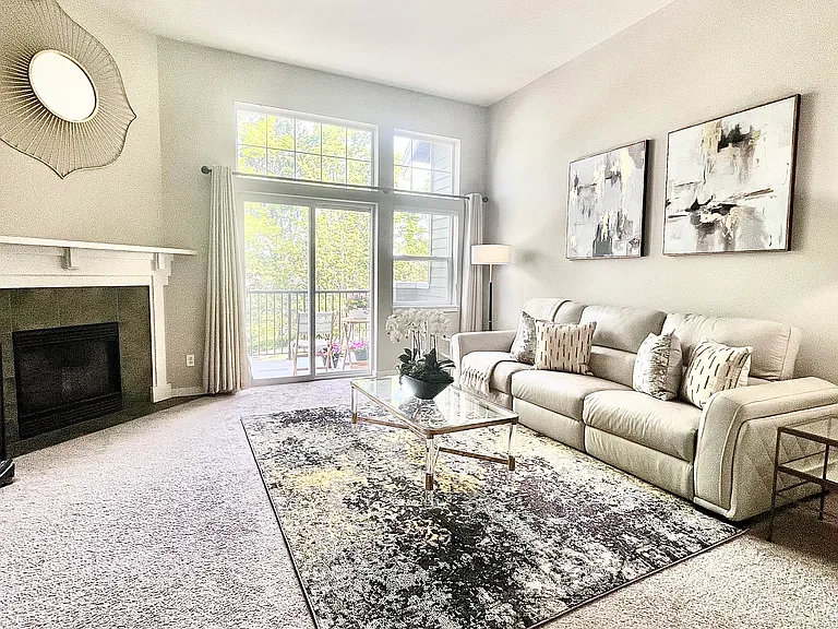 1691 NE Juneberry St #1691 — Photo 1