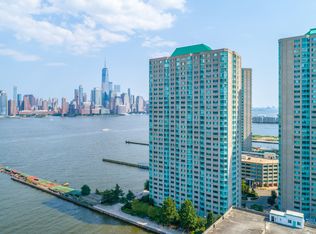 East Hampton at Newport, Jersey City, NJ 07310