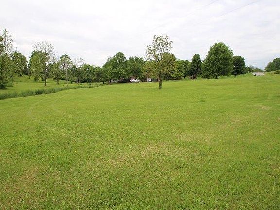 3rd image of 20 Briarwood Way Lot A