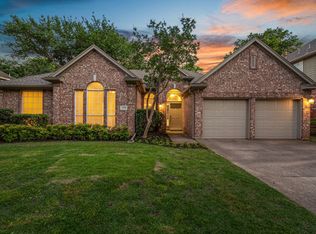 2698 Pinehurst Dr, Grapevine, TX 76051