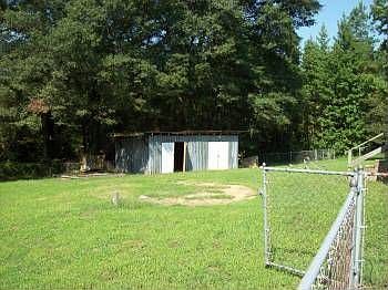 2nd image of 21000 Warren Ave