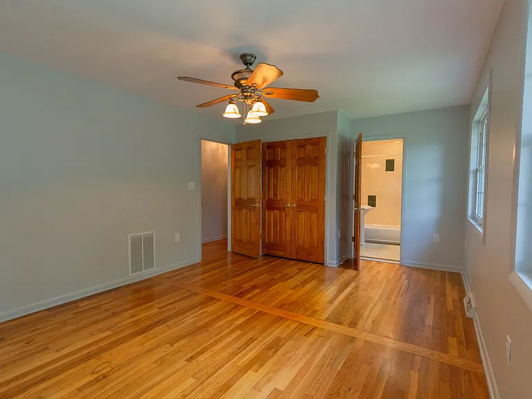 3093 Old Leetown Pike — Photo 21