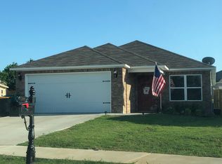 300 E Glendale Ln, Rogers, AR 72758