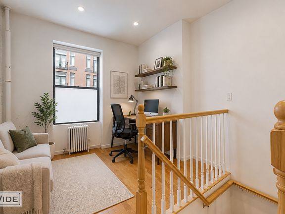 3rd image of 342 E 62nd St APT 1