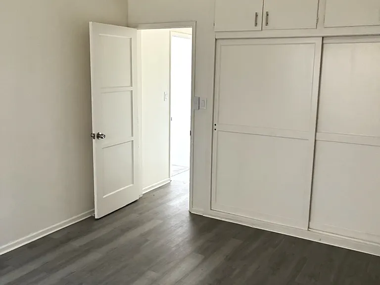 2111 W Florence Ave — Photo 4