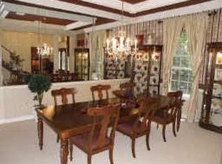 302 Fieldcreek Dr, Friendswood, TX 77546