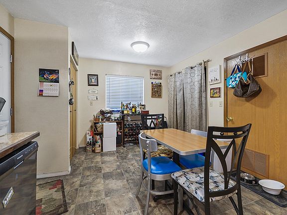 5th image of 1842 W College Ave