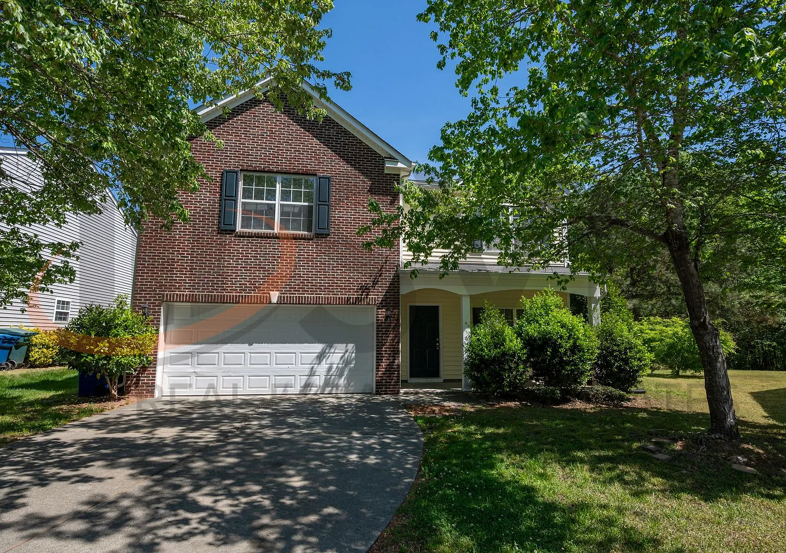 Spacious 4BR, 2.5BA Durham Home on a Cul-De-Sac — Photo 1