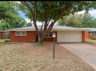 4915 11th St, Lubbock, TX 79416