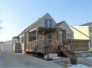 3307 S Ellen St, Milwaukee, WI 53207