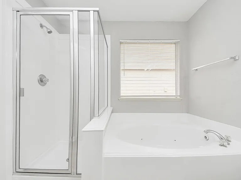 19618 Beachy Ct — Photo 18