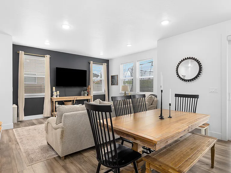 8154 W Fern St — Photo 13