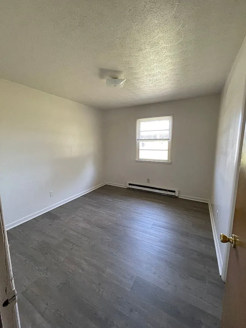 3/1 House in Kingstown, NC (Shelby) — Photo 3