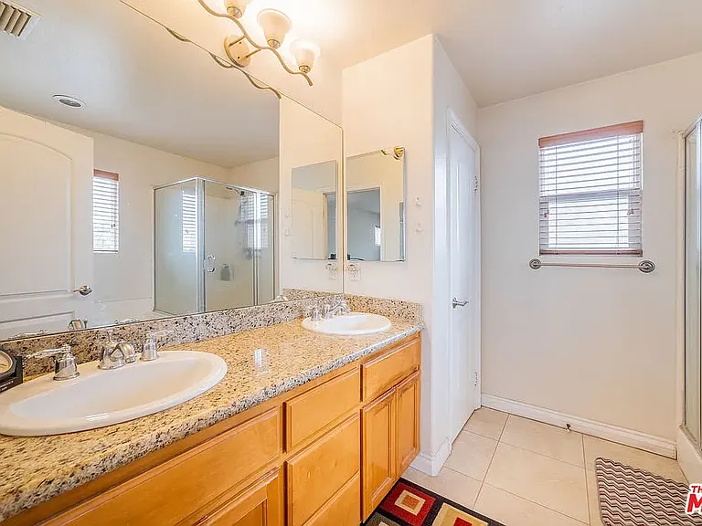 8332 Telegraph Rd — Photo 8