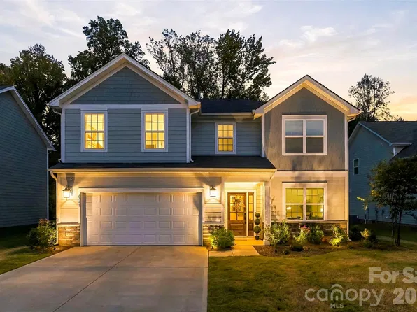 2381 Trundle Dr, Gastonia, NC 28054