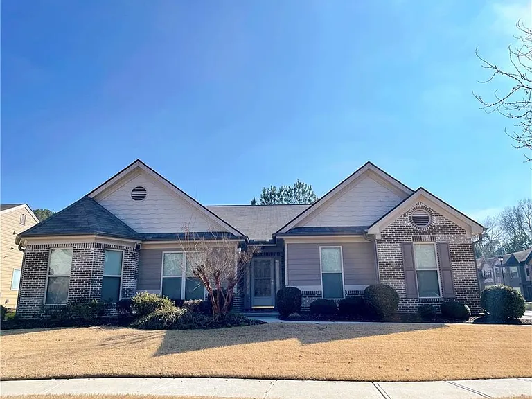 1821 Bridle Rd — Photo 1