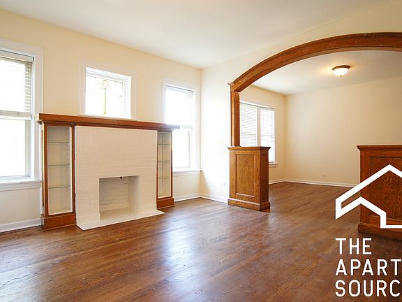 3rd image of 3447 W Schubert Ave #3449-3