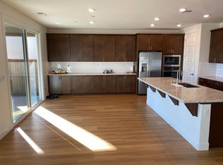 5032 Gold Rush Dr, Folsom, CA 95630