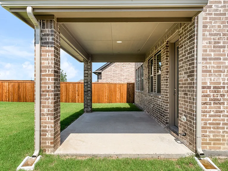619 Sunflower Trl — Photo 31
