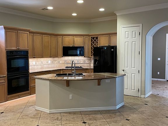 5th image of 2428 Granada Bluff Ct