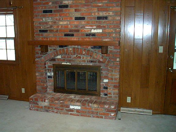 4th image of 1702 NE 69th St