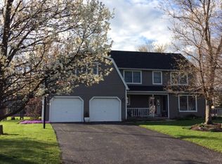 3012 Heather Downs Dr, Findlay, OH 45840