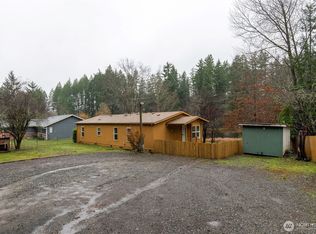 9970 Fairview Lake Rd SW, Pt Orchard, WA 98367