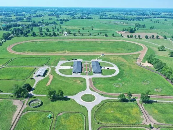 1399 Hedden Rd, Versailles, KY 40383