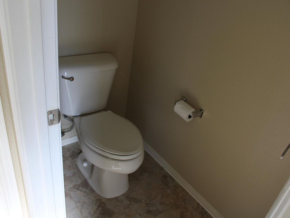 1st image of 1032 Shades End Ave