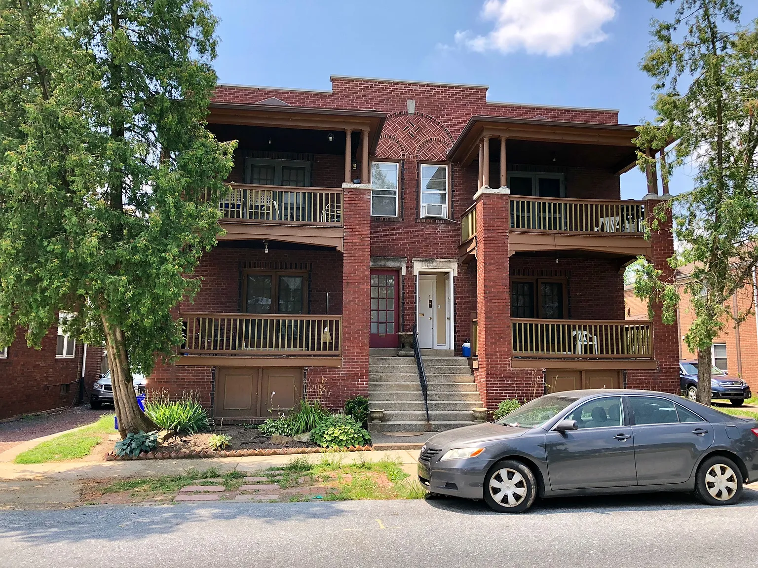 2 bed, 1200 sqft, $1,199 — Photo 1