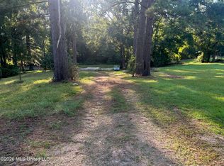 77 Magnolia Acres Rd, Natchez, MS 39120
