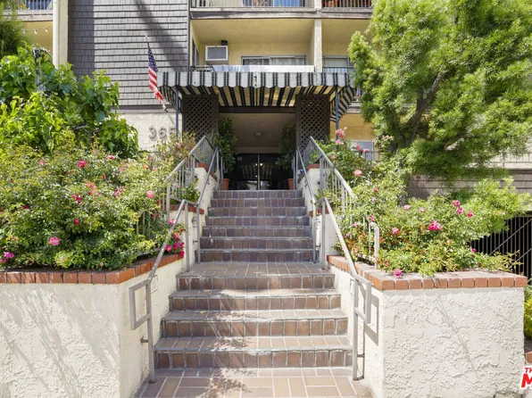365 Burchett St Unit 304, Glendale, CA 91203